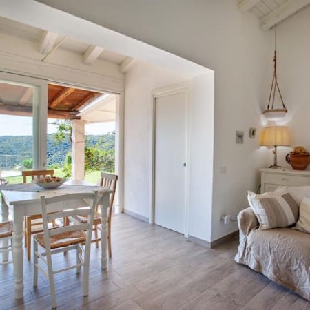 0ce40f77-95de-4ef8-ad63-c1cc2bf717f9