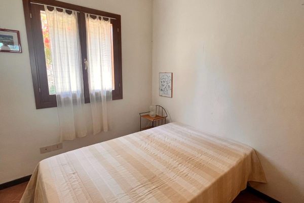 20af2327-2ced-4c8d-9989-39808fbe9ac7