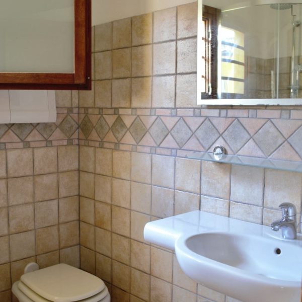 2e9c9cce-723a-47f7-ada2-111d6f0af71d