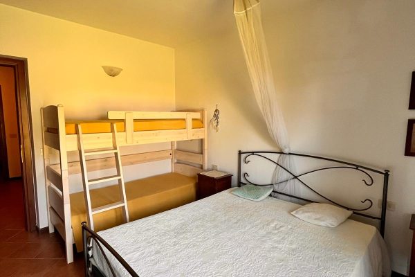 4279c05e-7c68-4b9a-9e1b-9b853cc0f7c8