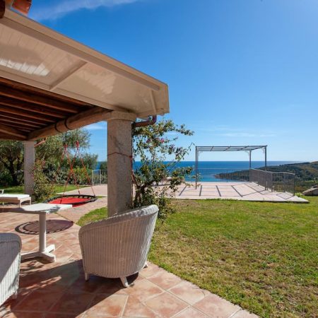 6ff1ff9d-9693-40a7-bb78-1172d1c159f7