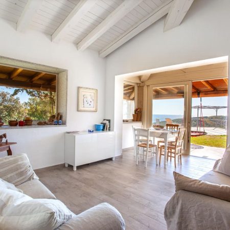 7196c136-34b5-496c-af83-e61546197e55