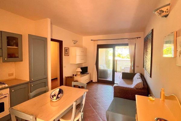 b3bb1ba6-7559-49aa-a1d1-8c07eb7d1972