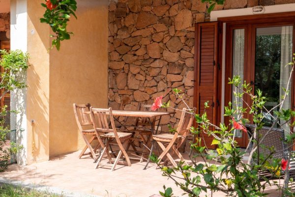 casa-viola-san-teodoro-case-vacanze-sardegna-01