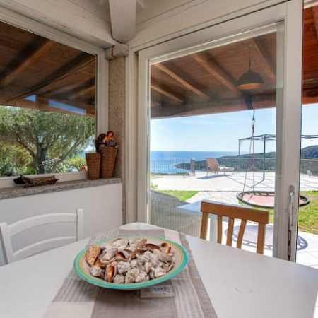 ce091faa-3ede-4f6d-b34e-3ba0567ad99b