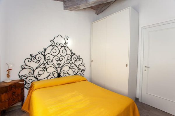 f1c66088-d8bb-489a-8e1d-e2bc3633b7c7